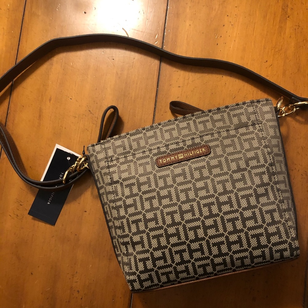 Tommy Hilfiger Purse